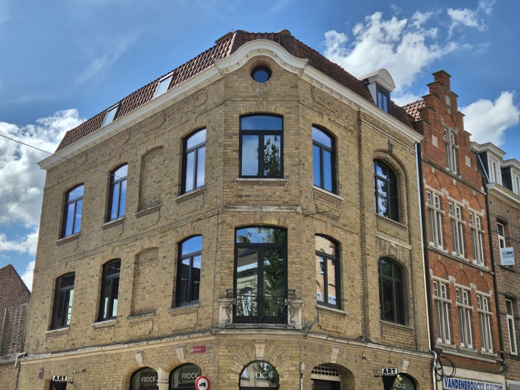 Ramen vervangen Ieper